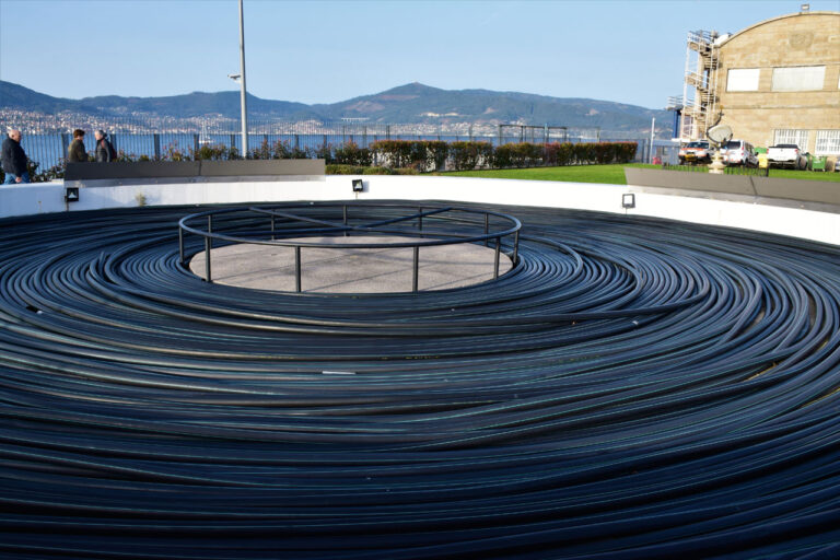Vigo. Globale Kommunikationsbasis. Englisches Kabel