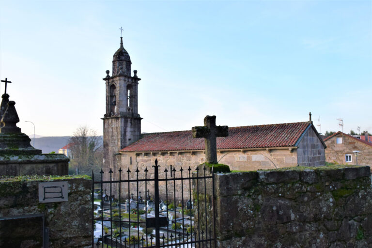Pontecesures. Église Saint Julien de Requeixo. Chemin portugais de Saint-Jacques de Compostelle