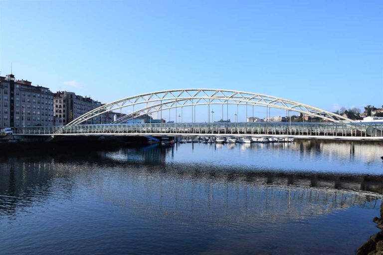 Pontevedra. Brücke der Ströme. Brücke von O Burgo. Brücke von den Trägern.