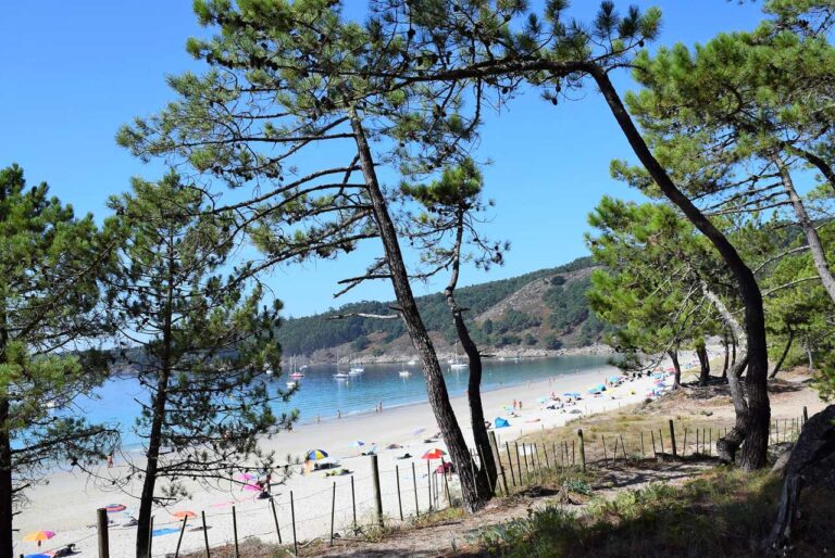 Cangas. Barra Strand