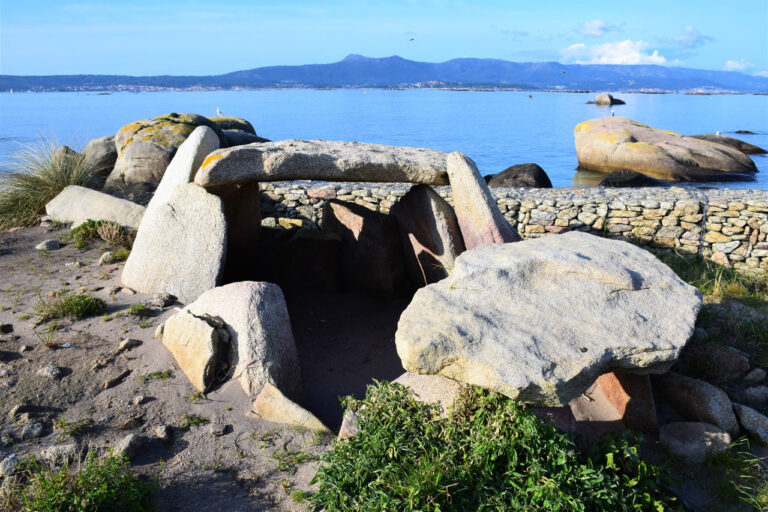 Illa de Arousa e o comercio fenicio. Restos fenicios