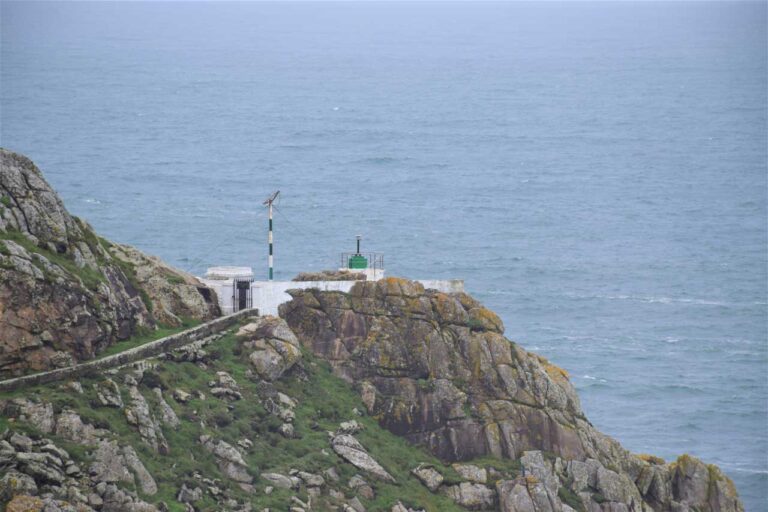 Punta Lameda Lighthouse