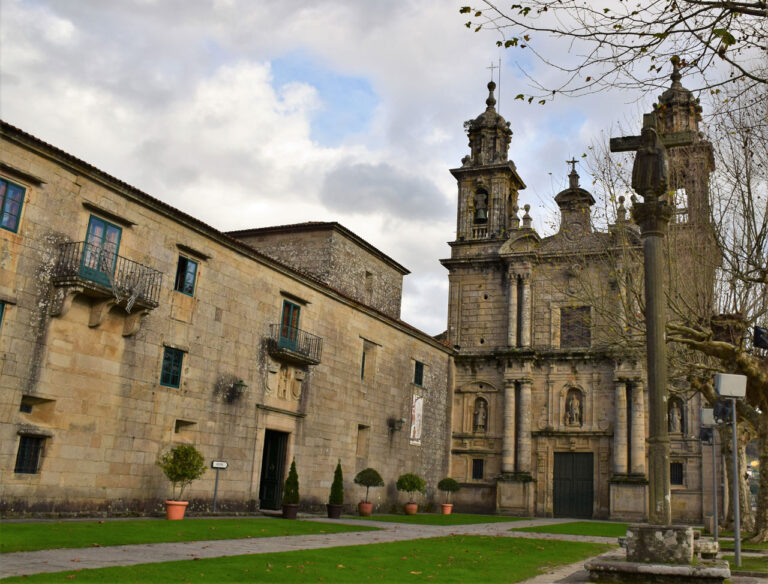 Poio et monastère de grenier. Musée du monastère de Poio