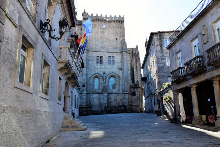 Tui e o comercio fenicio