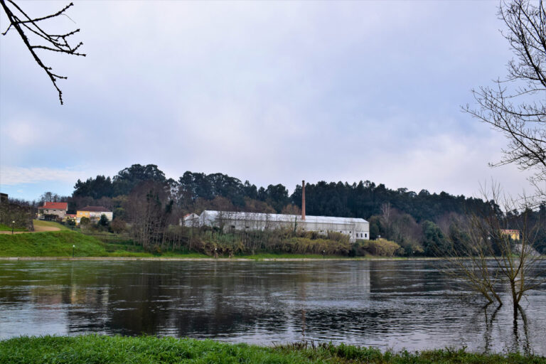 Salvaterra do Miño. Porto. Fábrica cerámica. Historia da cerámica. Navegación polo río Miño