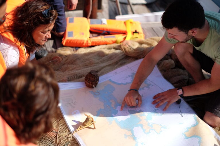 SHELLFISHING ROUTE ON FOOT AND AFLOAT