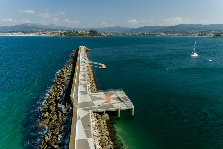 Baiona Port (Portos)