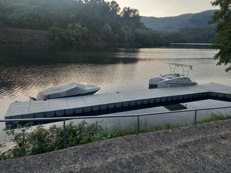 Cortegada Spa Pier