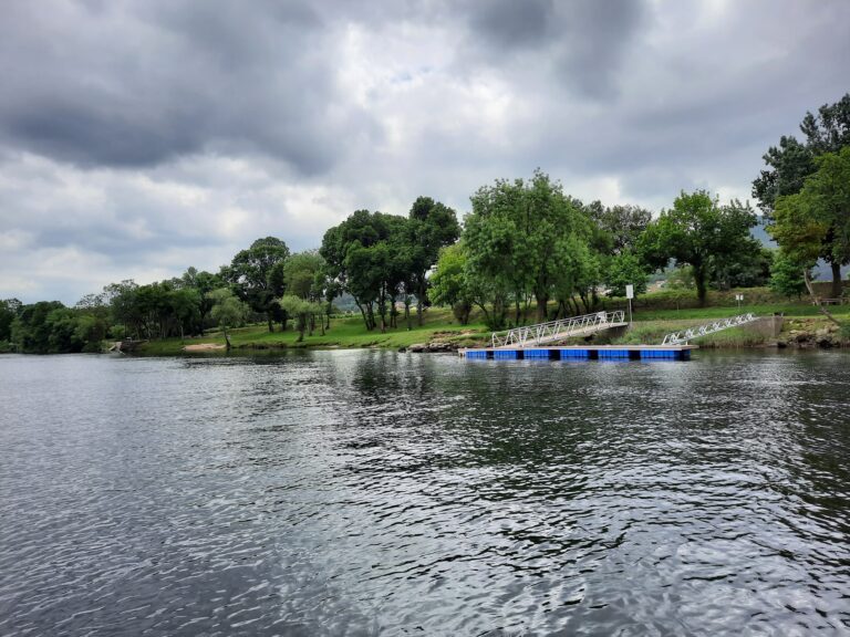 Frades Fishing Zone, Valença